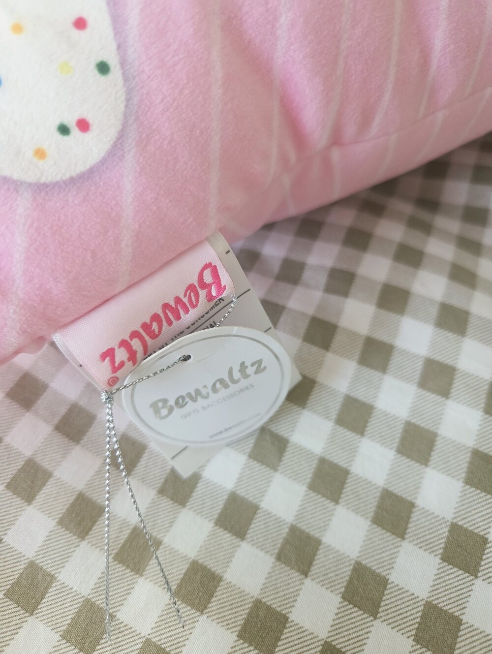 NWT Bewaltz Carnival Cookies Pillow with Mini Cookie Plush Camels & Bears - Picture 4 of 14